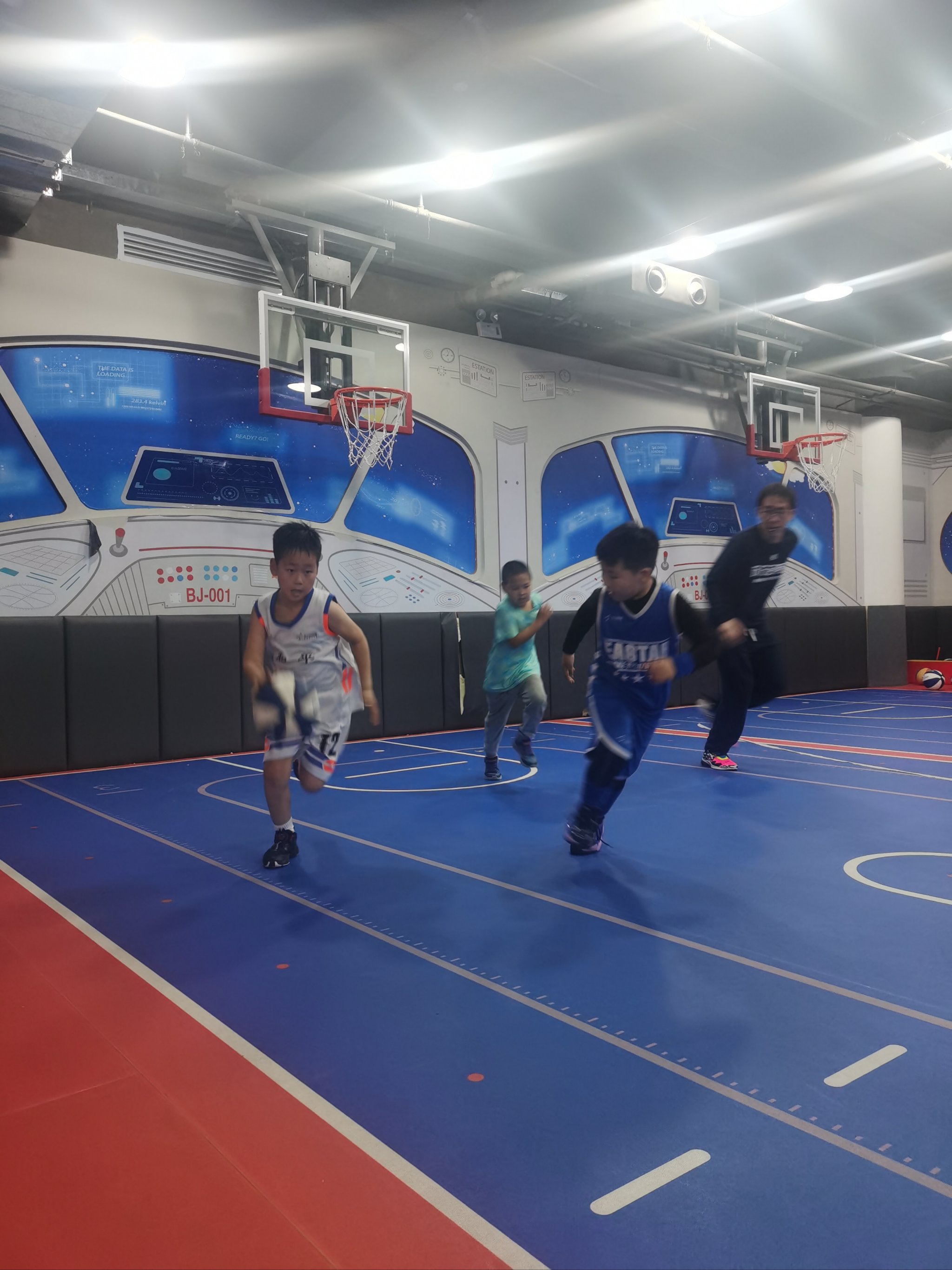 关于青年篮球训练营开启,培养未来的篮球之星的信息 关于青年篮球训练营开启,培养未来的篮球之星的信息