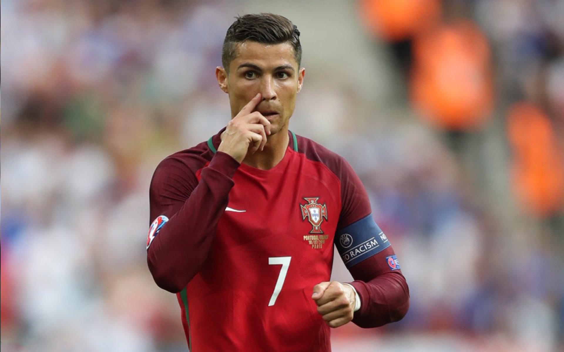 乐鱼电竞-巴黎圣日耳曼再度夺冠，欧冠冠军梦想加速实现！，巴黎圣日耳曼夺过欧冠冠军吗_